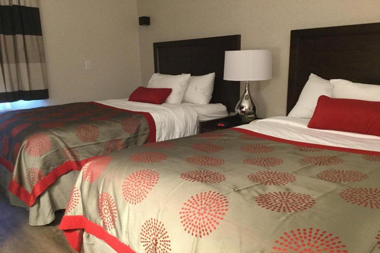 Ramada by Wyndham Bronx Terminal Hotel New York Bagian luar foto