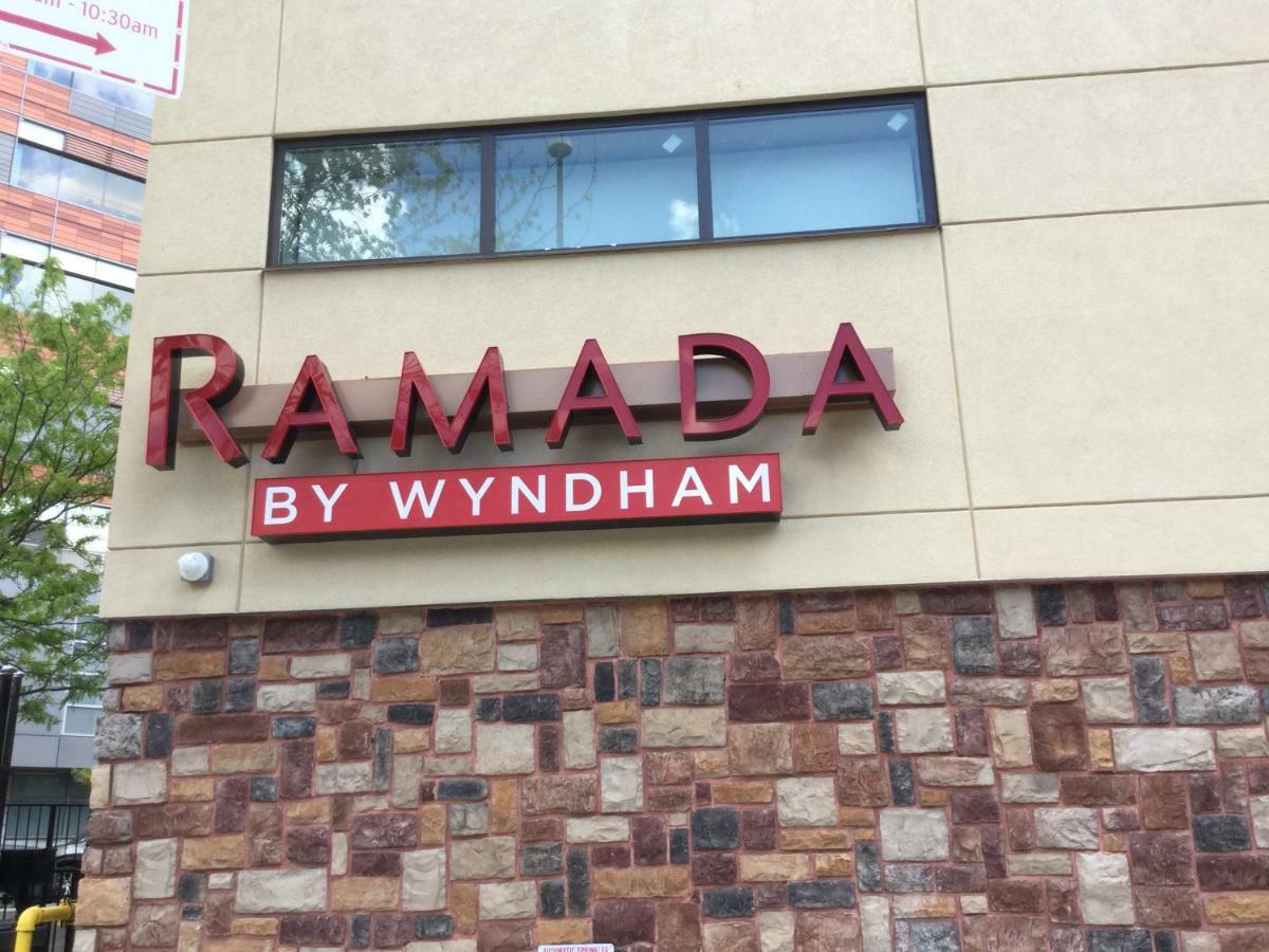 Ramada by Wyndham Bronx Terminal Hotel New York Bagian luar foto